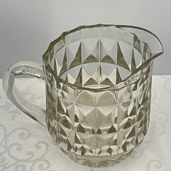 Vintage Janette Glass Windsor‎ Diamond Diamond Cut Milk Pitcher Creamer - Picture 3 of 6